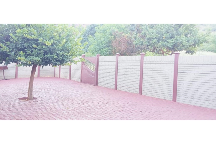 3 Bedroom Property for Sale in Tlhabane West North West